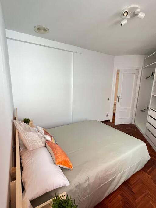 Apartamento El Fontan, Parking Gratuito Gijon Exterior photo